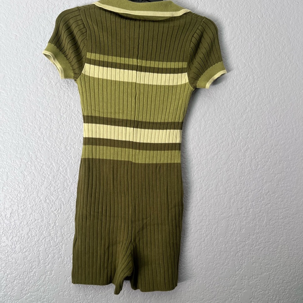 Urban Outfitters Green Striped Knit Juniper Sweater Romper NWT Size SP - Picture 3 of 10